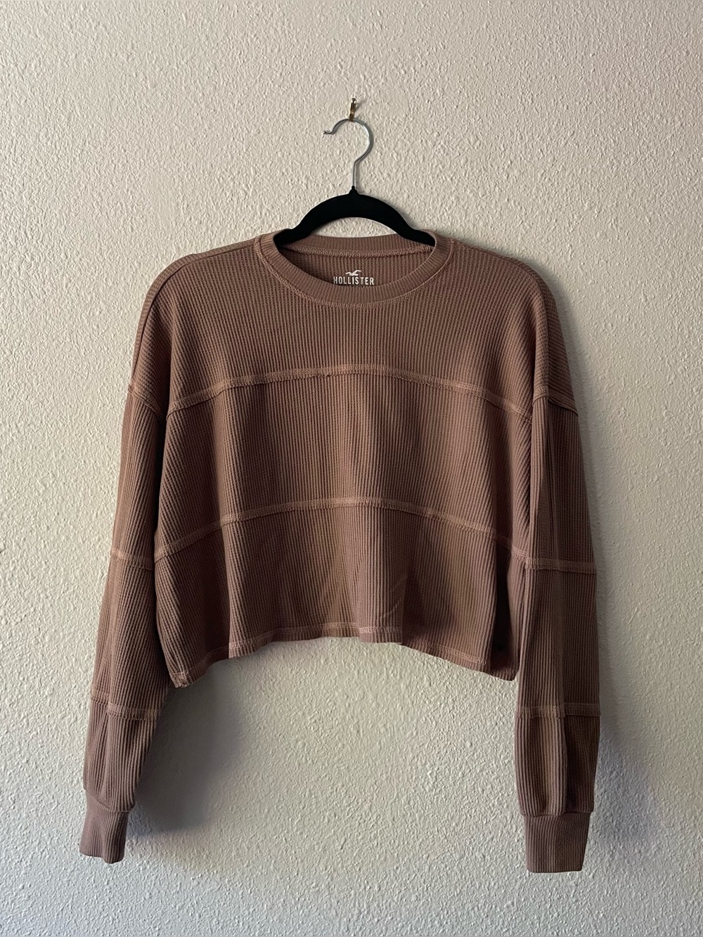 Hollister Womens XS Cropped Thermal Waffle Knit Top Brown Oversized Long Sleeve